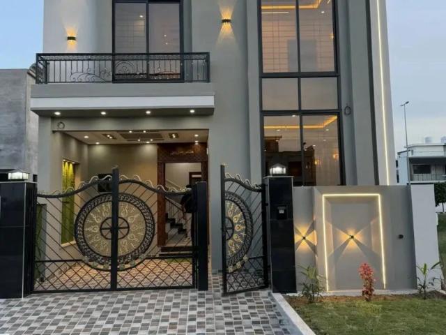 House for sale in Sialkot, Islamabad Capital Territory