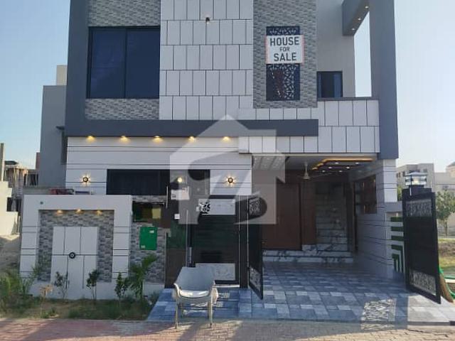 House for sale in لاہور, لاہور ڈویژن