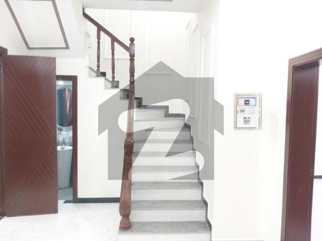 House for sale in Sarai Alamgir, Punjab