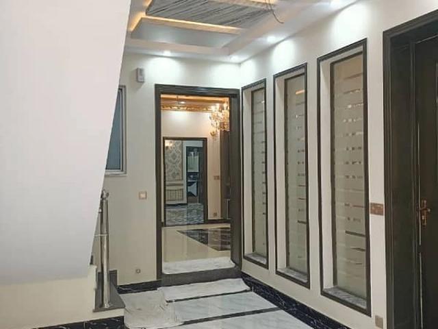 House for sale in یوحنا آباد, لاہور ڈویژن