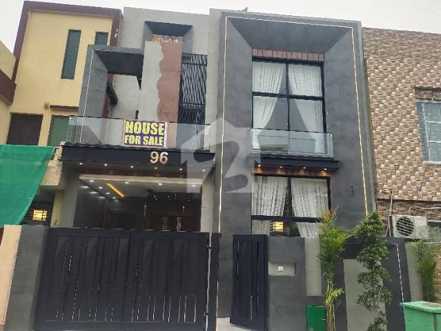 House for sale in لاہور, لاہور ڈویژن