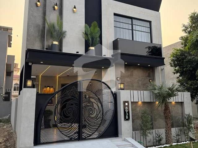 House for sale in لاہور, لاہور ڈویژن