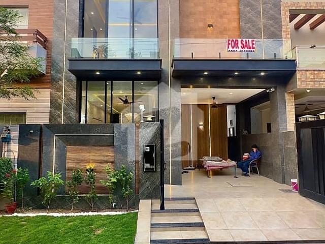 House for sale in لاہور, لاہور ڈویژن