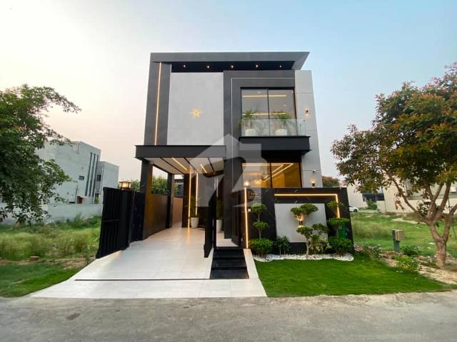 House for sale in لاہور, لاہور ڈویژن