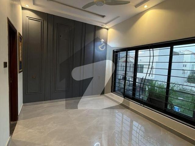 House for sale in Sialkot, Islamabad Capital Territory
