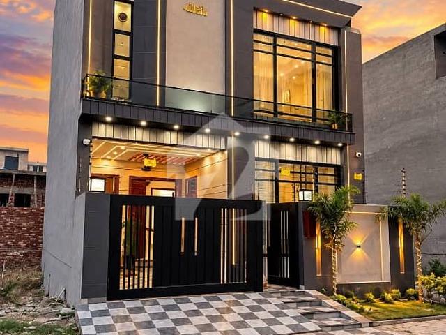 House for sale in لاہور, لاہور ڈویژن