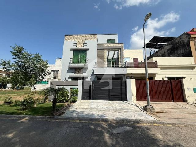 House for sale in لاہور, لاہور ڈویژن