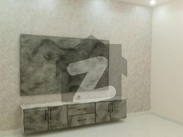House for sale in Faisalabad, Islamabad Capital Territory
