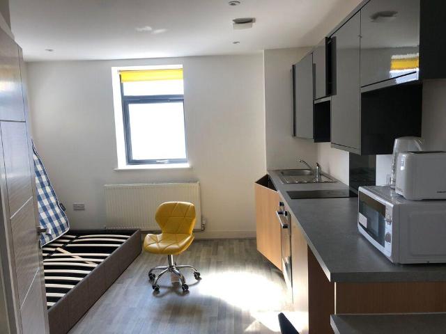 Apartment for rent in St.Judes, Mount Wise