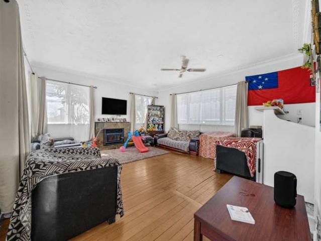 House for sale in Papatoetoe, Ōtara-Papatoetoe