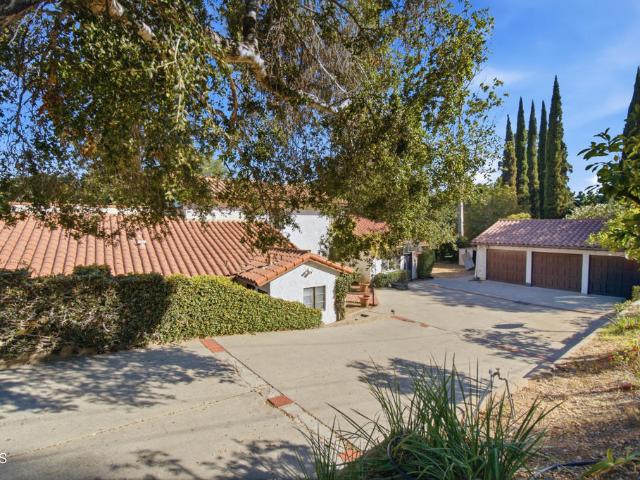 House for sale in Santa Paula, California