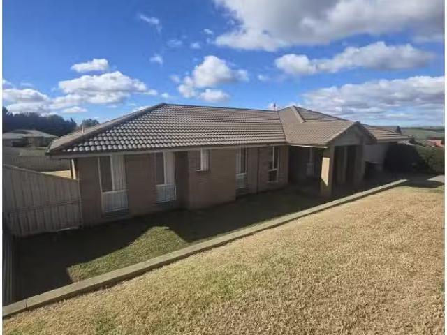 House for rent in Blayney, New South Wales