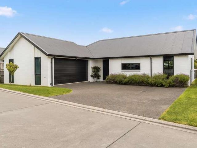 House for sale in Omokoroa, Bay Of Plenty