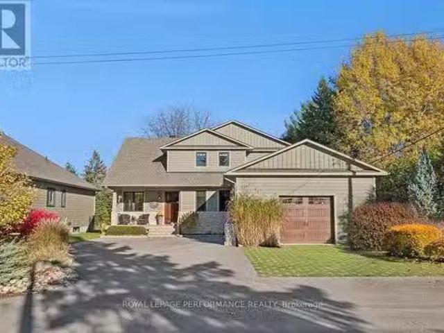 House for sale in Gloucester, Ontario