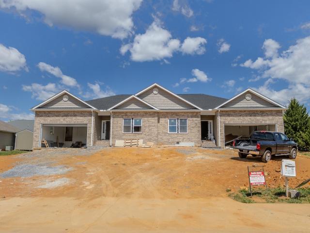 Townhouse for sale in Virginia