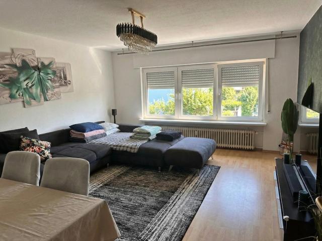 Wohnung kaufen in Okriftel, Hessen