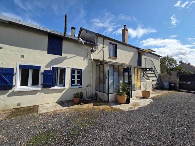 Maison vente à Étampes, Angerville