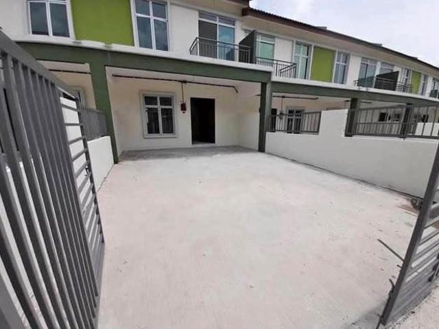 Terraced House for sale in Tanjong Sepat, Selangor