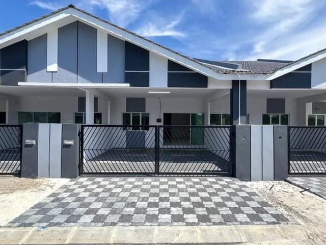 Terraced House for sale in Tanjong Sepat, Selangor
