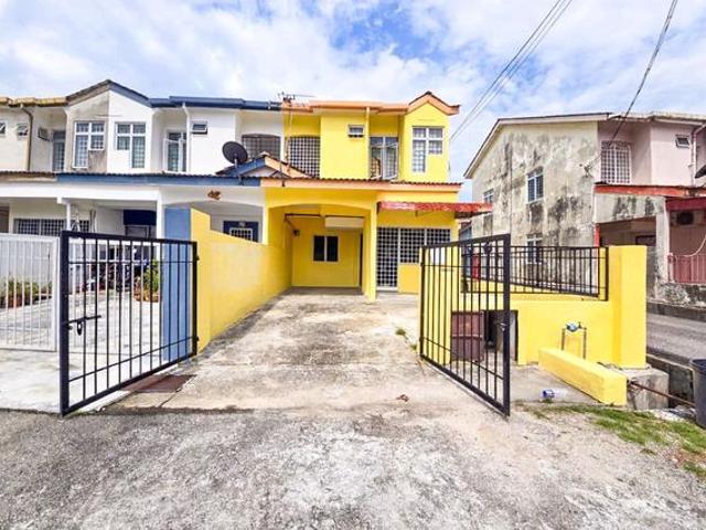 Terraced House for sale in Tanjong Sepat, Selangor
