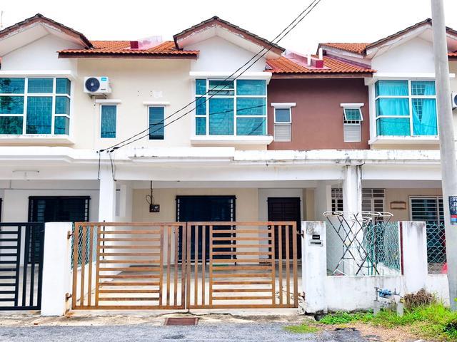 Terraced House for sale in Tringganu