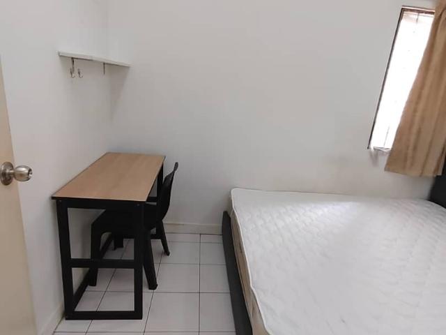 Room for rent in Petaling, Damansara Damai