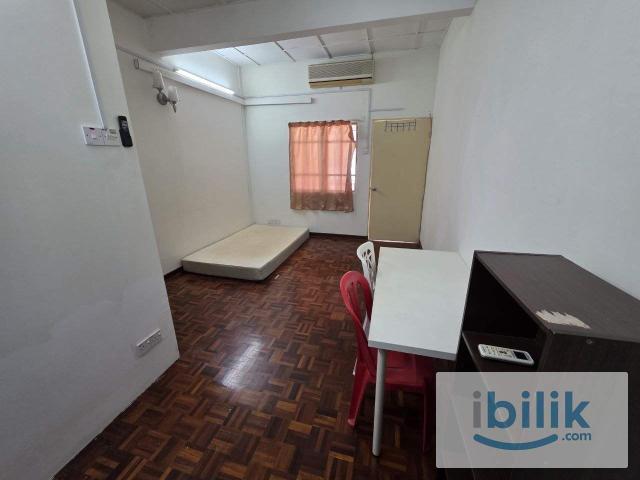 Room for rent in Petaling, Damansara Damai