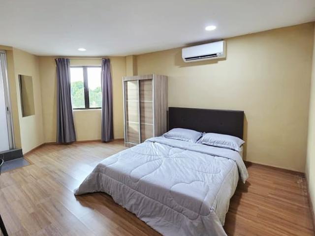 Room for rent in Malaka