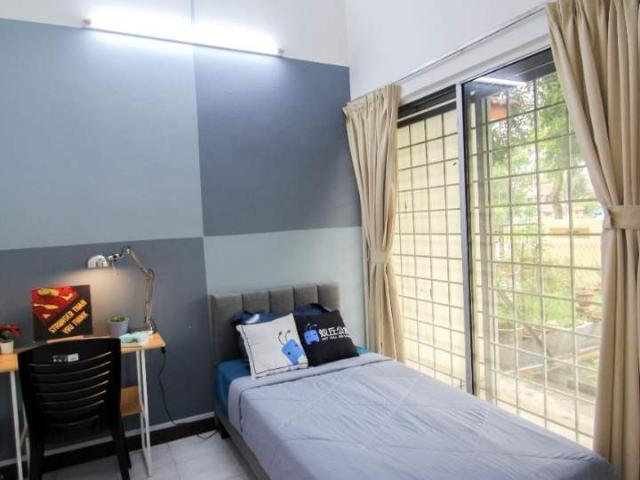 Room for rent in Petaling, Subang Jaya