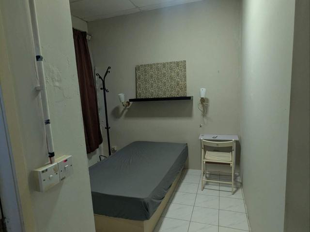 Room for rent in Country Heights Damansara, Kuala Lumpur