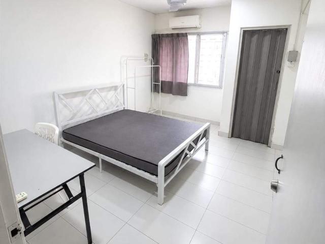 Room for rent in Petaling, Damansara Damai