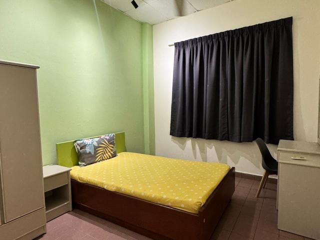 Room for rent in Country Heights Damansara, Kuala Lumpur
