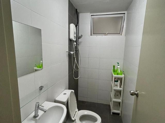 Room for rent in Petaling, Damansara Damai