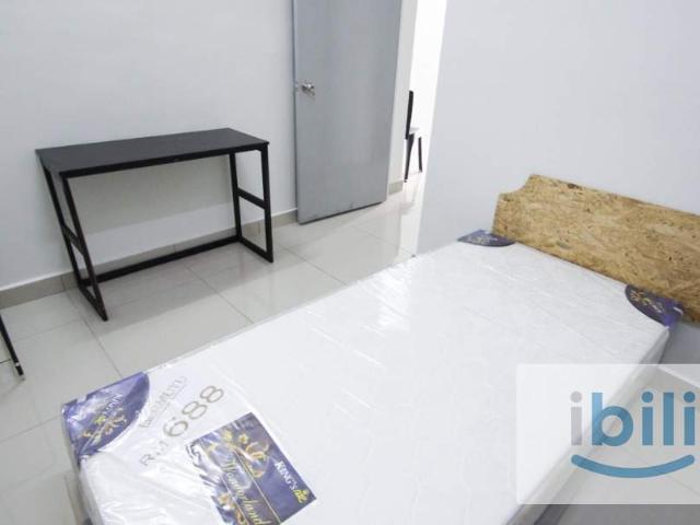 Room for rent in Petaling, Damansara Damai