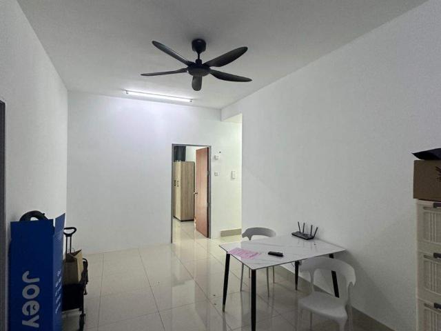 Room for rent in Country Heights Damansara, Kuala Lumpur