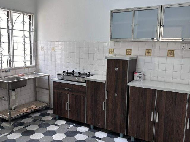 Room for rent in Petaling, Damansara Damai