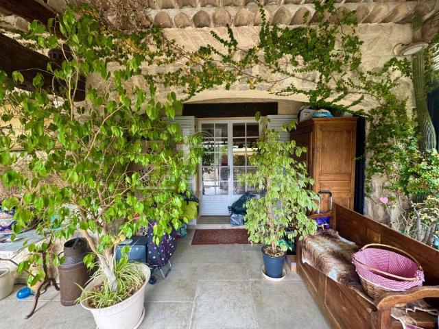 Maison vente à Grasse, Opio
