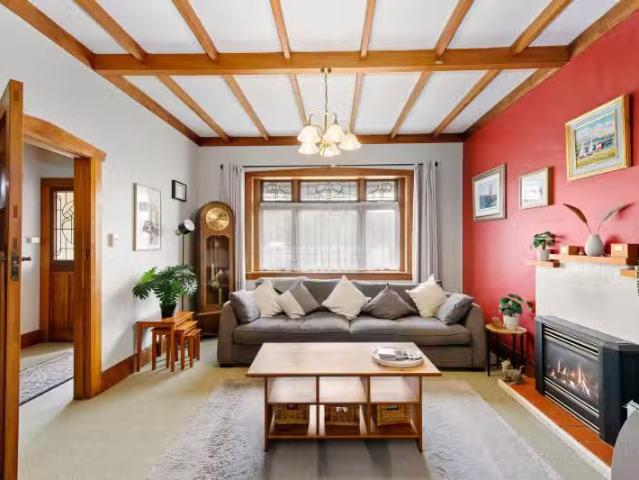 House for sale in Days Bay, Wellington