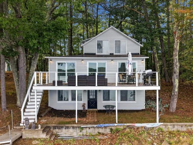 House for sale in Winnisquam, Tilton