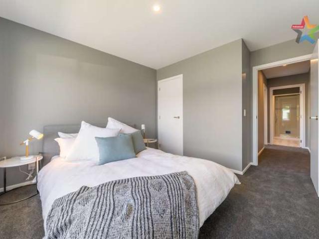 House for sale in Days Bay, Wellington