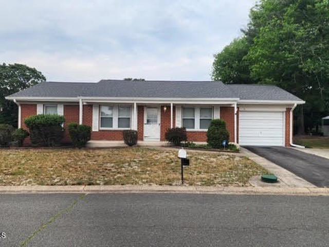 Condo for sale in Whiting, New Jersey