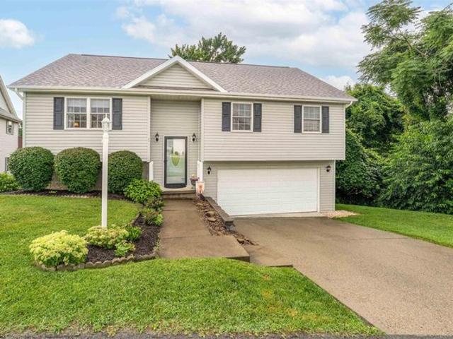 House for sale in Morgantown, West Virginia