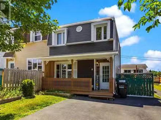 House for sale in Foxtrap, Newfoundland And Labrador