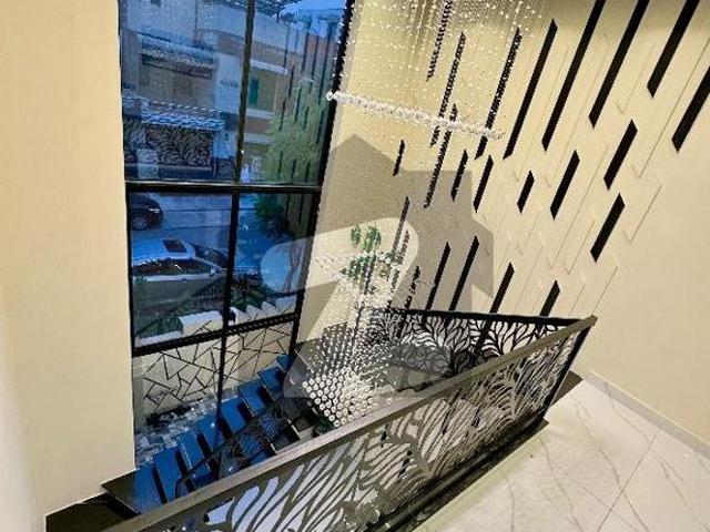 House for sale in لاہور, لاہور ڈویژن