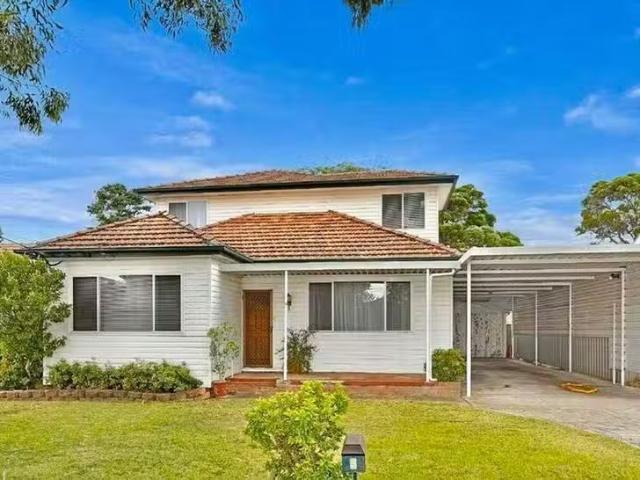 House for rent in Sefton House for rent in Sefton