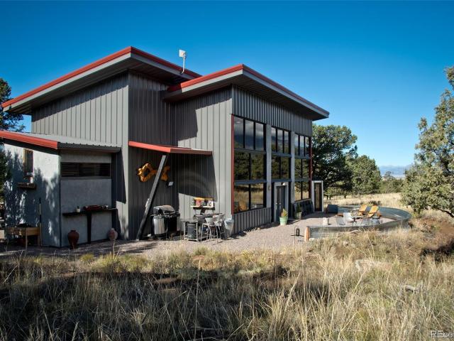 House for sale in Crestone, Colorado
