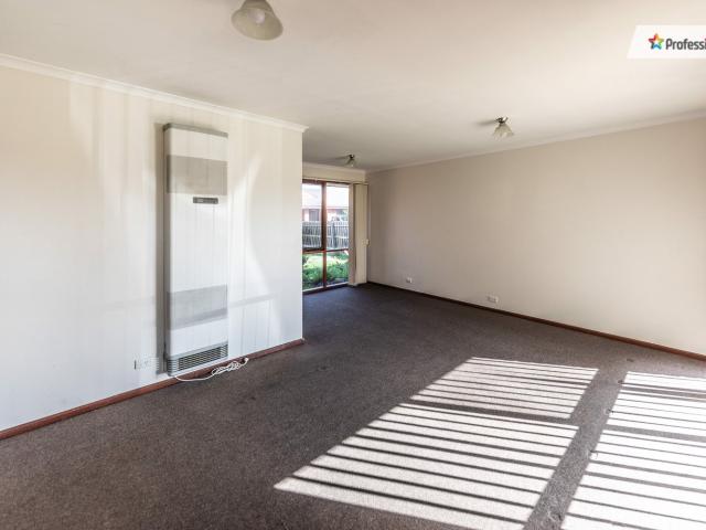 House for rent in Kurunjang, Melbourne