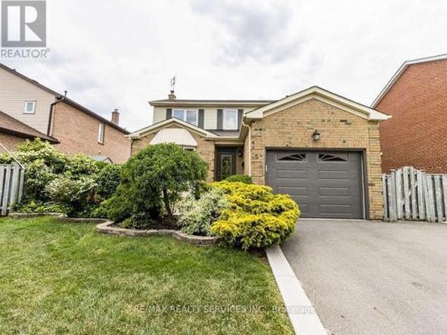 House for sale in Brampton, Golden Horseshoe