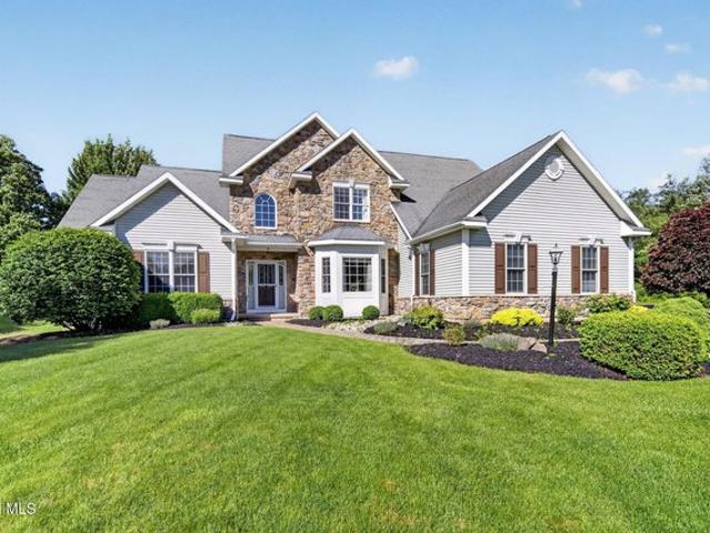 House for sale in Fullers, Town of Guilderland