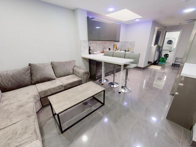 House for rent in Metchley, Birmingham